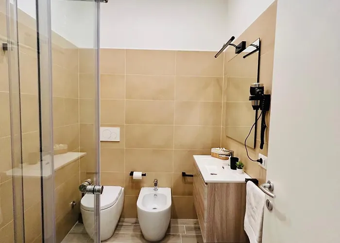 בית הארחה Domus Altino רומא
